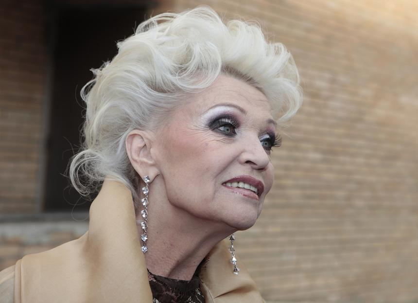 «Выделялась из толпы»: раскрыта правда о последних годах Светланы Светличной и ее имуществе