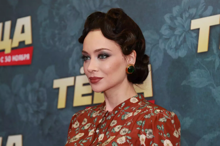 «Мне надо рожать»: Настасья Самбурская рассказала, почему отказалась выходить замуж