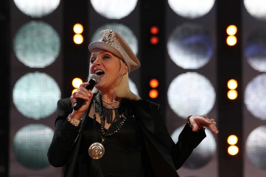 «Две кормилицы»: Лайма Вайкуле поддержала Аллу Пугачеву, «разрешившую» весну россиянам