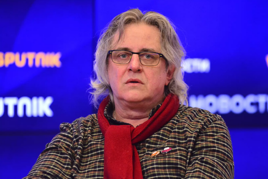 «Есть некие заблуждения у певиц»: поэт-песенник Шаганов высказался о Пугачевой и Ротару