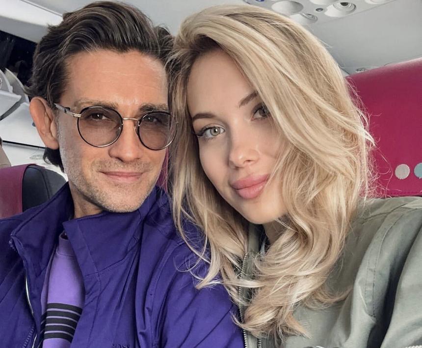 Футболист Руслан Нигматуллин сделал предложение 22-летней телеведущей после развода с матерью своих детей