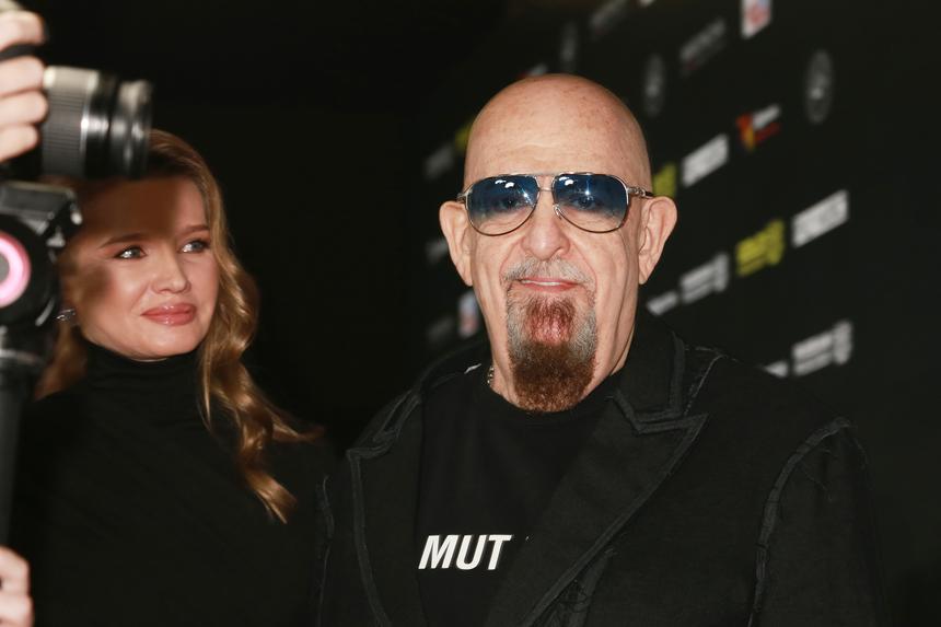 «Отказывать нельзя»: Михаил Шуфутинский рассказал об исключительном отношении к женщинам