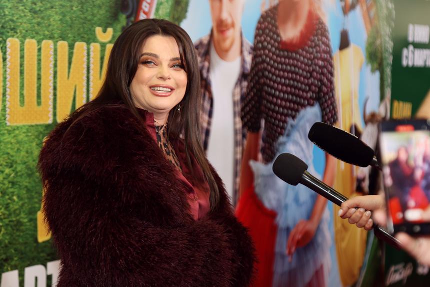 51-летняя Наташа Королева тратит на косметологов сотни тысяч рублей в месяц