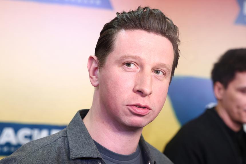 «Мой характер не сахар»: почему Дмитрий Лысенков столкнулся с кризисом семейных отношений