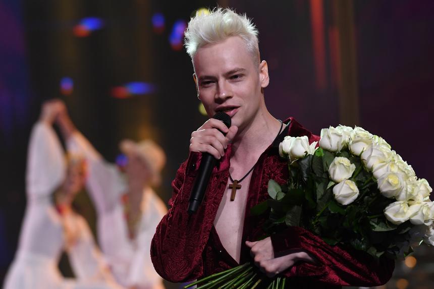 «Подарил цветы кому надо»: объявивший о романе с Екатериной Мизулиной SHAMAN высказался о женщинах