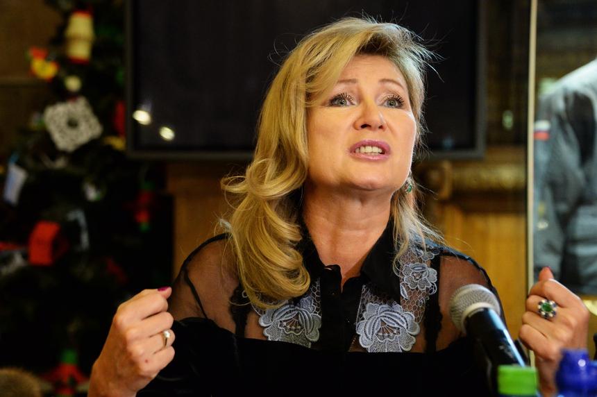 «Совсем там уже из ума выжила»: Вика Цыганова «обрушилась» на Аллу Пугачеву, обвиняемую в покушении