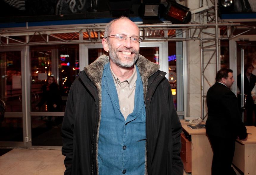 Карьера, скандалы, изнасилование и любовь к студенткам: как сейчас живет Александр Гордон