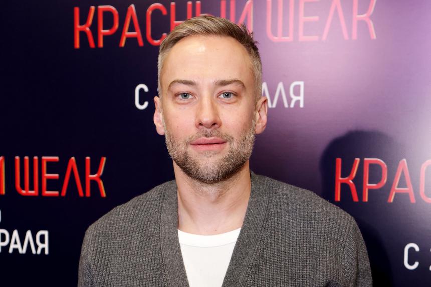 Дмитрий Шепелев признался, что избегает сплетен и интриг российского телевидения