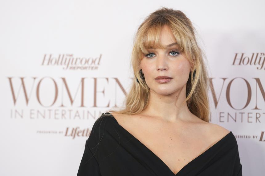 Звезда «Голодных игр» Дженнифер Лоуренс стала мамой во второй раз