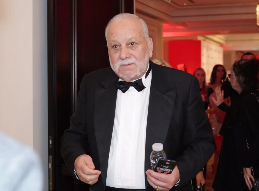 Филипп Киркоров сообщил о смерти 92-летнего отца Бедроса Киркорова