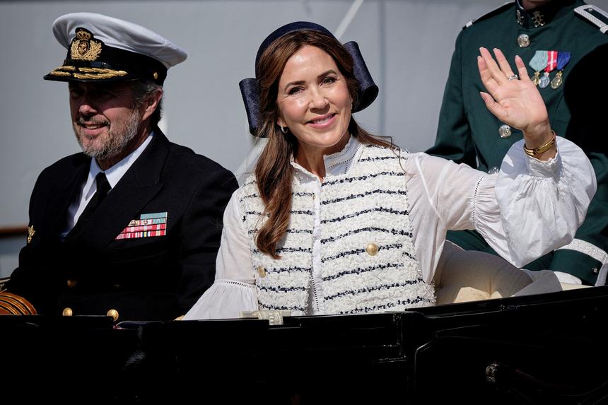 53-летняя королева Дании Мэри рассказала о проблемах со здоровьем