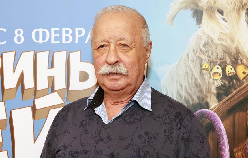 79-летний Леонид Якубович признался, что у него за год улучшились зрение и слух