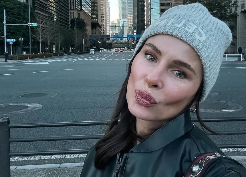 44-летняя певица Саша Зверева отказалась рожать пятого ребенка по семи причинам