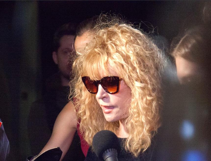 Продюсер Дзюник допустил, что Пугачева позвонила Киркорову после смерти отца