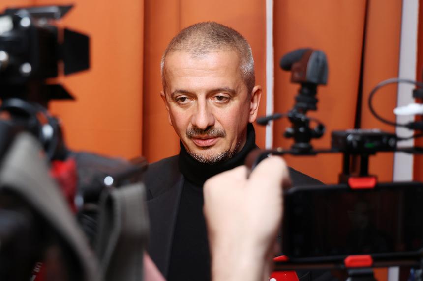 Театр режиссера Константина Богомолова выиграл четыре суда против подрядчиков