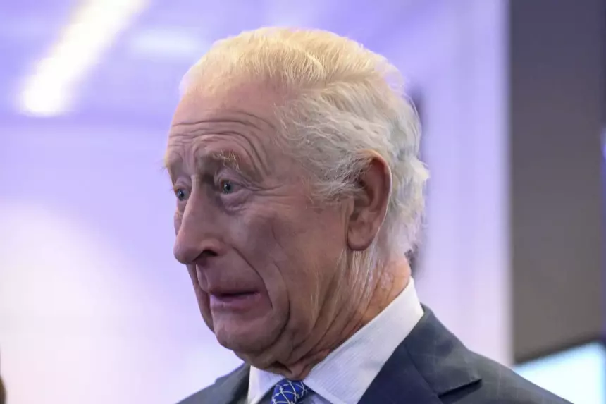 Король Карл III посетил центр для онкобольных и удивился новым разработкам