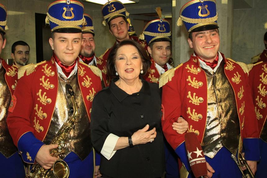 Состояние тяжелобольной актрисы Ларисы Голубкиной резко ухудшилось после ковида