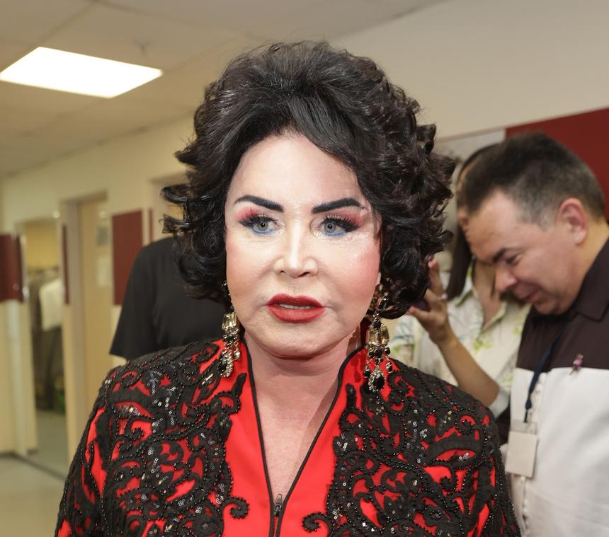 «Нос не соответствует форме лица»: сколько стоит обновленная внешность Надежды Бабкиной