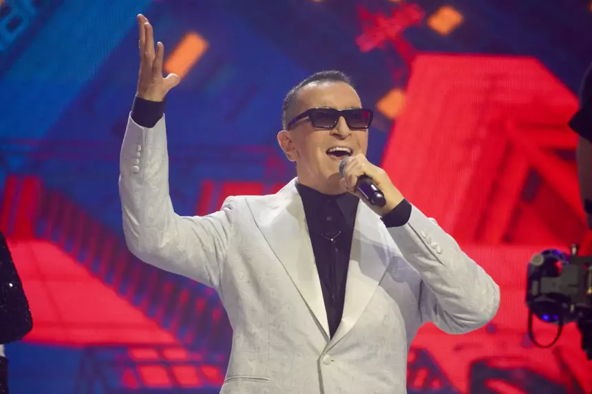 Певец Александр Буйнов привел 19-летнего внука на съемки ТВ-шоу