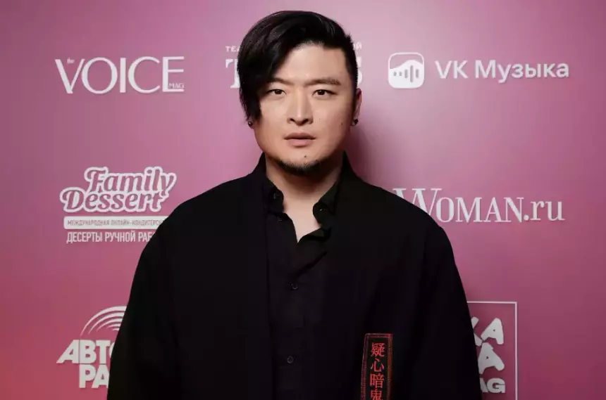 Певец Анатолий Цой рассказал о девушке, которую готов взять в жены