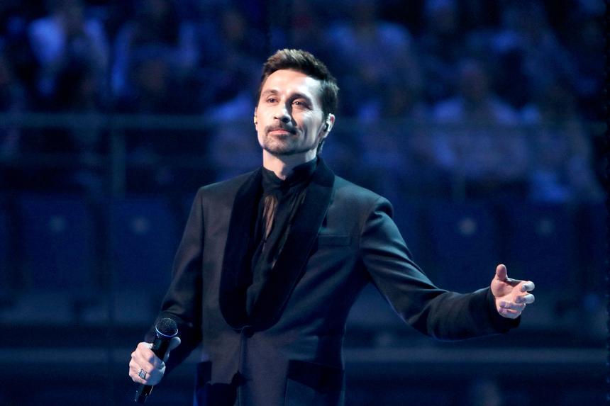 Певец Дима Билан рассказал, что его веселит критика