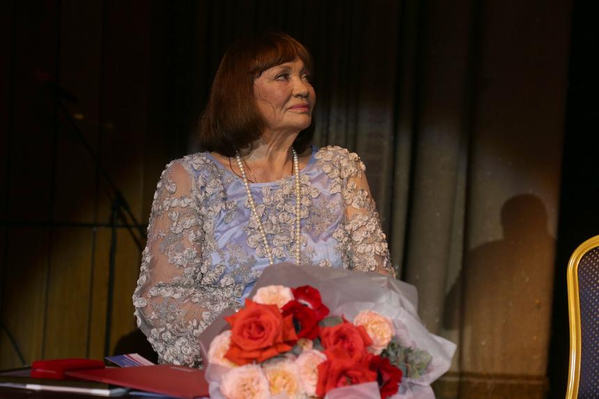 Актриса Лужина поддержала Марию Голубкину, решившую скрыть мать от посторонних