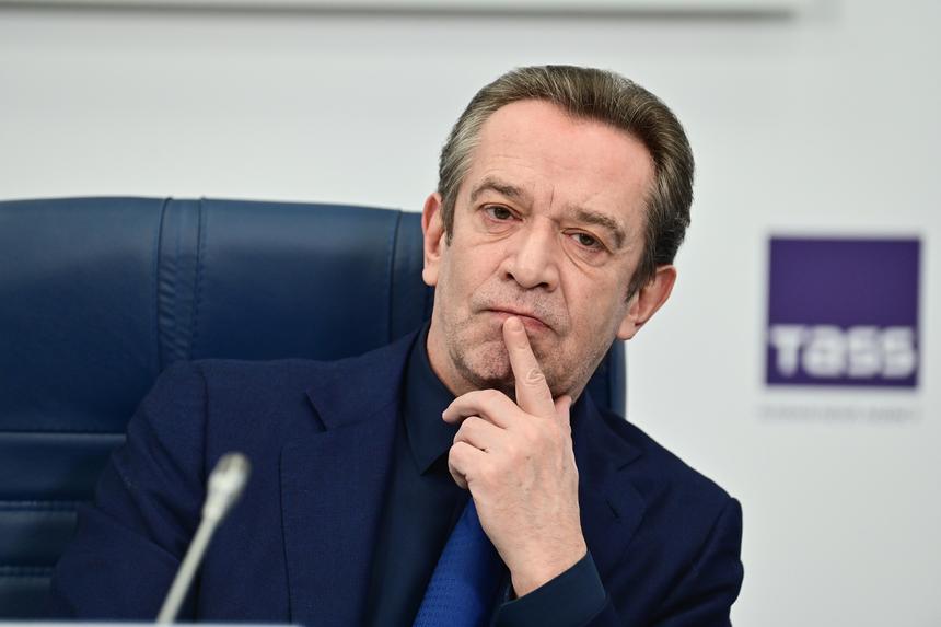 «Они сделали свой выбор. Предателей не любят»: Владимир Машков высказался о «сбежавших» из России артистах