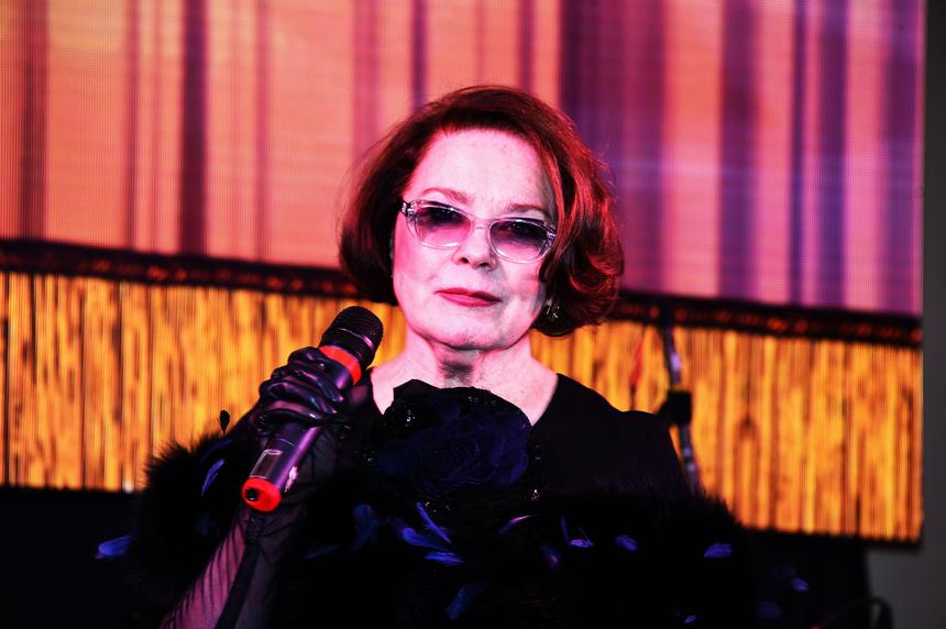 «Я уже понимала, что она устала»: тяжелобольная Лариса Голубкина перед смертью заметно ослабла