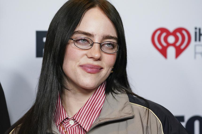 Российский рэпер nkeeei пригласил Билли Айлиш записать песню для его альбома