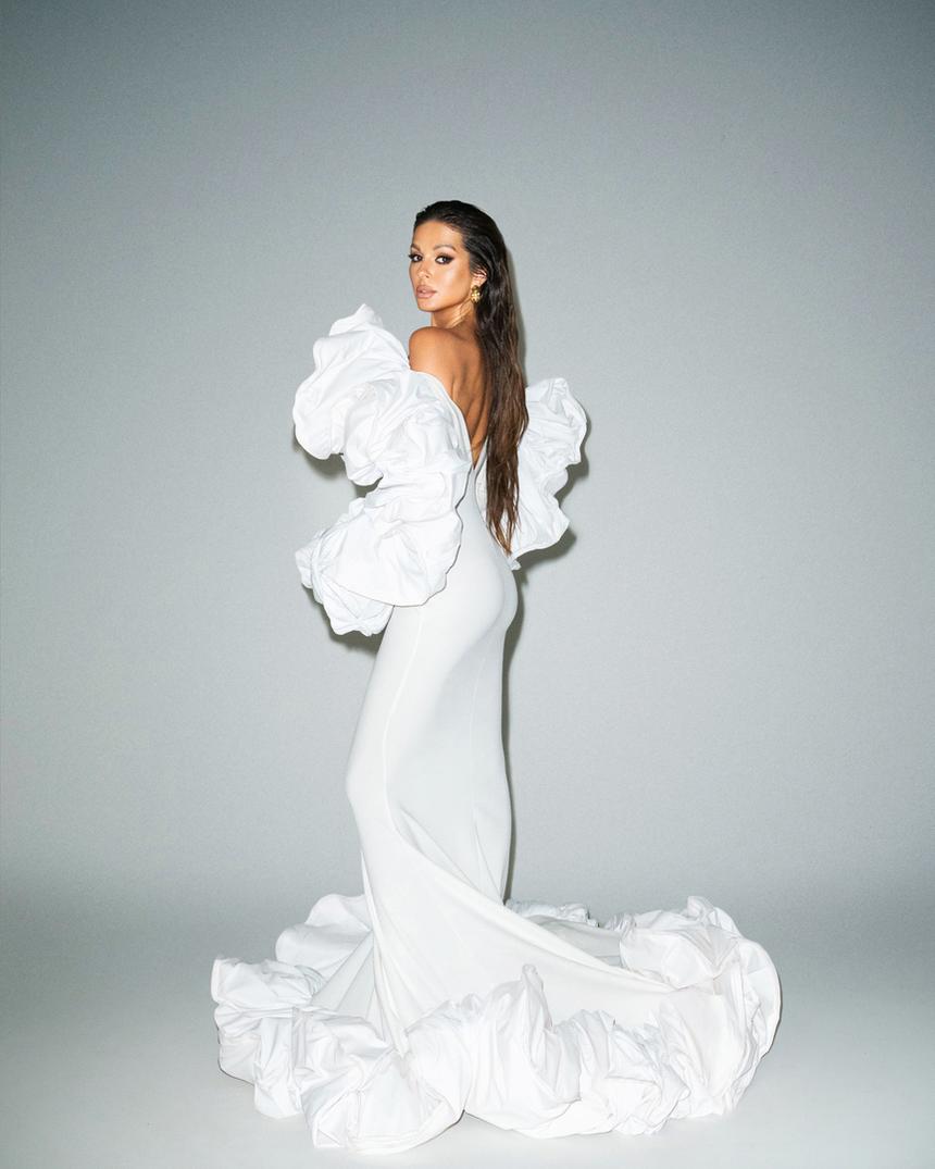 «Без камер я не такая идеальная»: певица Нюша о творчестве, материнстве и личной жизни