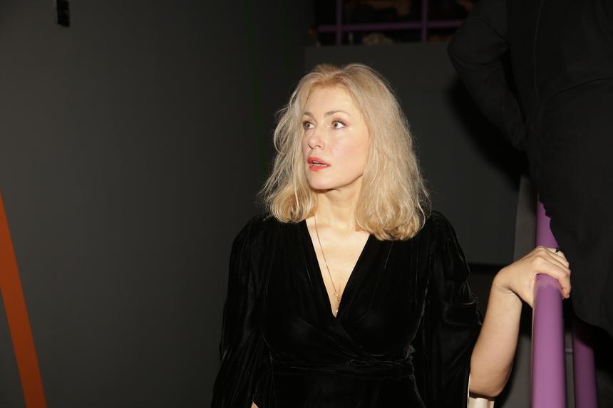 Актриса Мария Шукшина не поддержала выплаты беременным школьницам