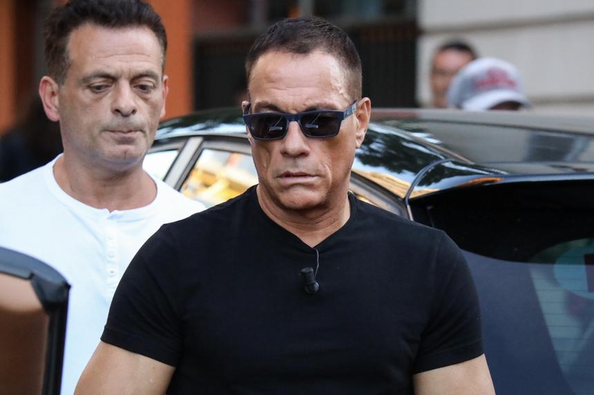 Актер Ван Дамм стал фигурантом уголовного дела в Румынии о торговле людьми