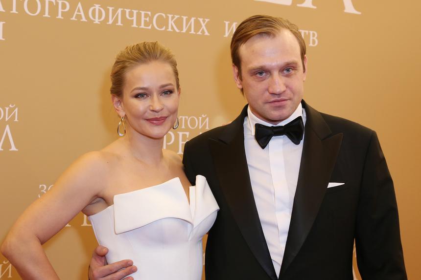 «Не договорились, не получилось»: Юлия Пересильд и Михаил Тройник расстались