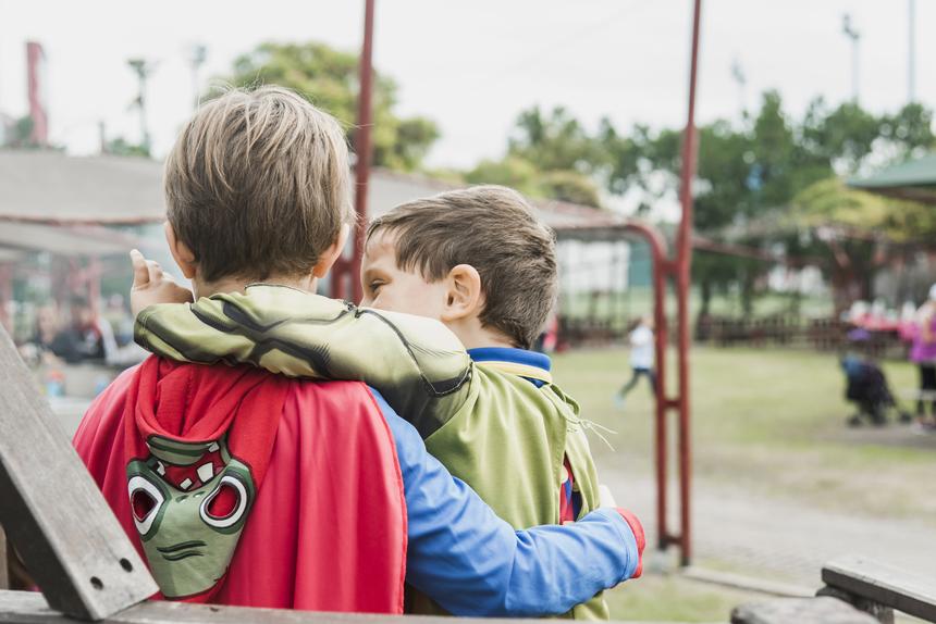 Восьмилетний мальчик до смерти загрыз друга во время игры