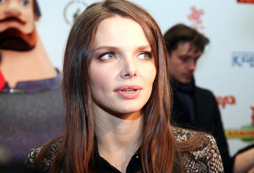 «Я все это терпеть не могла»: актриса Елизавета Боярская пожаловалась на тяжелое детство