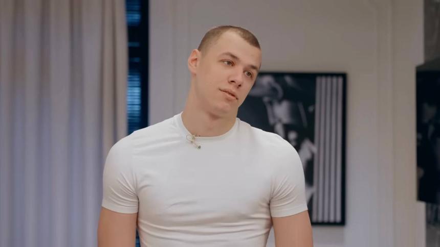 Популярного российского рэпера могут осудить, потому что он «орал песни на бешеной скорости»