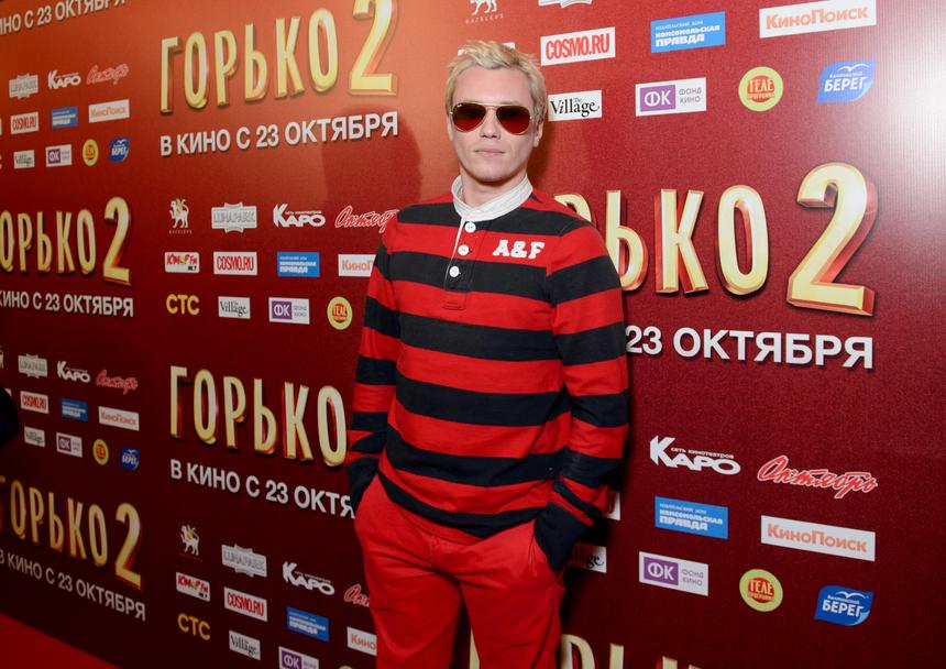 Певец и актер Антон Зацепин признался, что недоволен своими заработками