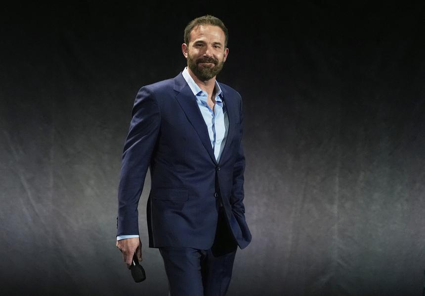 «Всегда считал ее очень горячей женщиной»: Бен Аффлек тайно влюблен в бывшую жену Брэда Питта