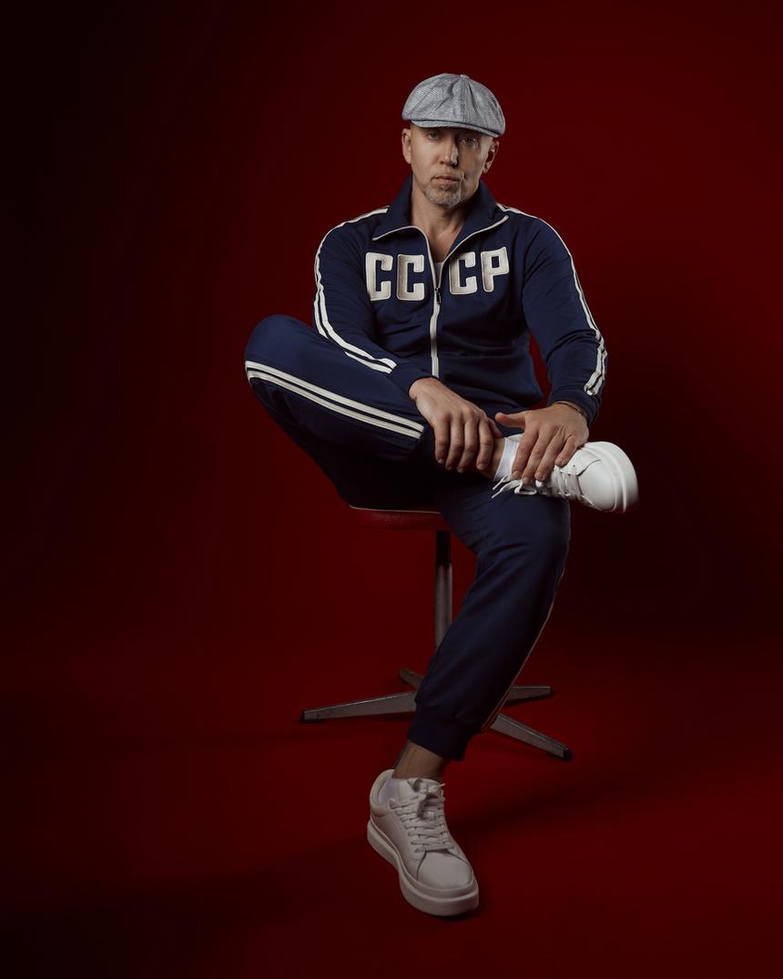 «У меня успешные нулевые продолжаются»: певец Серега о «Чёрном бумере», ссоре с Бастой и отношении к браку