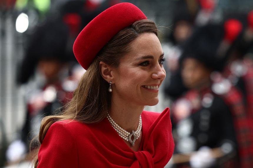 Кейт Миддлтон тайно встретилась с принцем Гарри, пока ее муж Уильям был в Париже