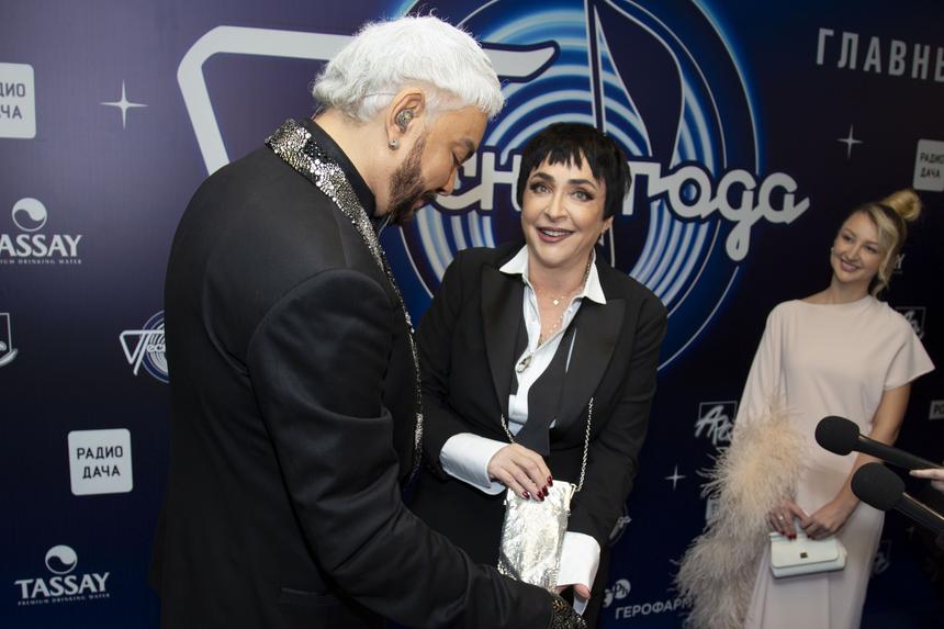 «Мы обычная семья, у нас и ругань, и поцелуйчики»: Лолита высказалась о конфликте с Филиппом Киркоровым