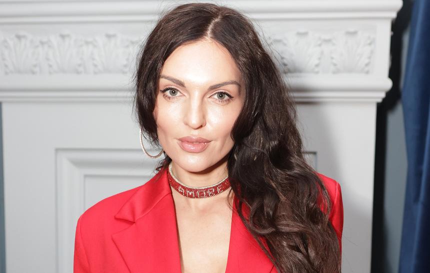 Солистка «Фабрики» Девятова судится с экс-мужем, отказывающимся платить алименты