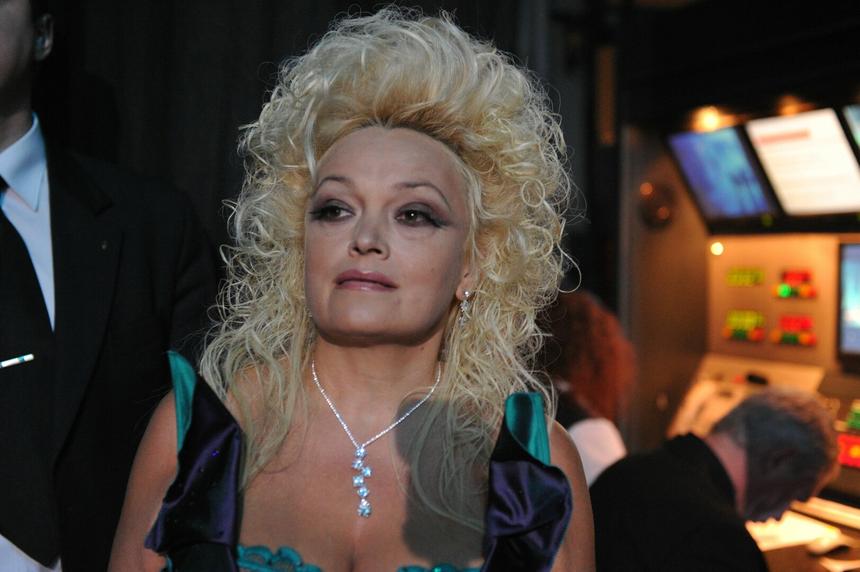 «Нормальный пацан»: бывший директор «Золотого кольца» встал на защиту сына Надежды Кадышевой