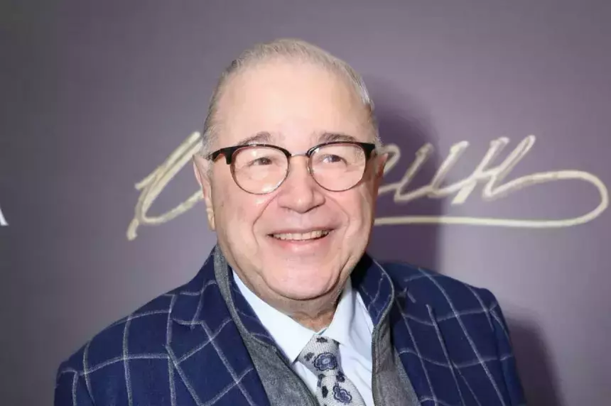 «Лучший мужчина»: молодая жена Петросяна похвасталась подарком от него