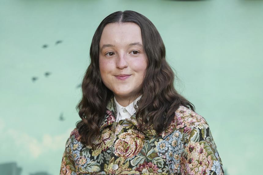 Актриса сериала The Last of Us Белла Рамзи удалила соцсети после травли