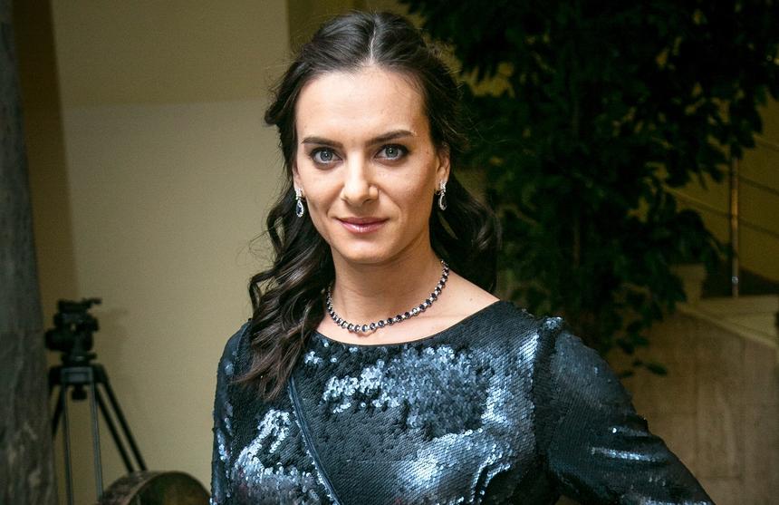 У живущей за границей Елены Исинбаевой обнаружили недвижимость в России почти на 130 млн рублей