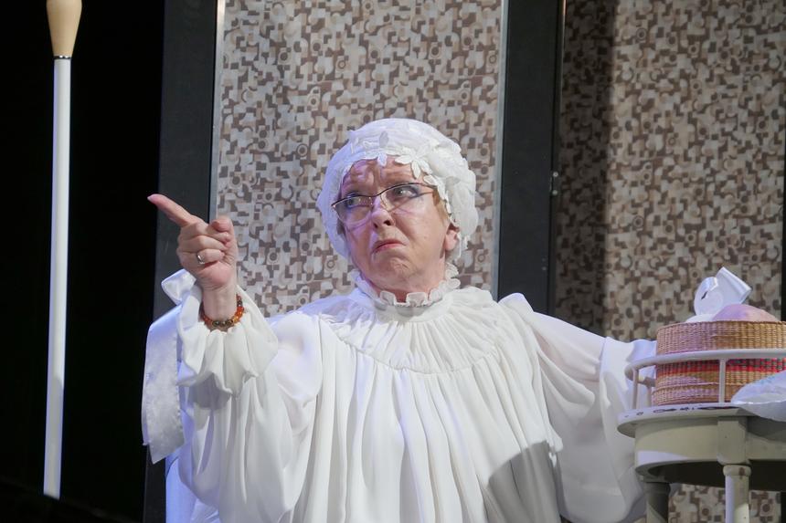 «Я абсолютно другая»: актриса Ольга Волкова раскрыла, чем отличается от героини из «Папиных дочек»