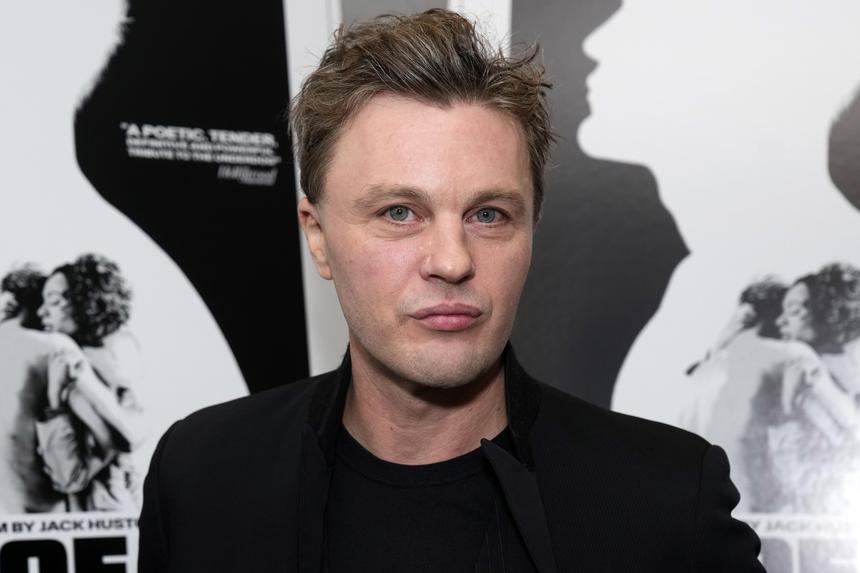 Актера Майкла Питта задержали за изнасилование и нападение с кирпичом на девушку