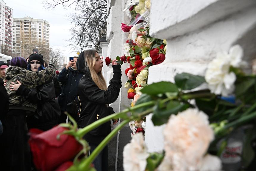 На могиле Паши Техника установят памятник за 4 миллиона