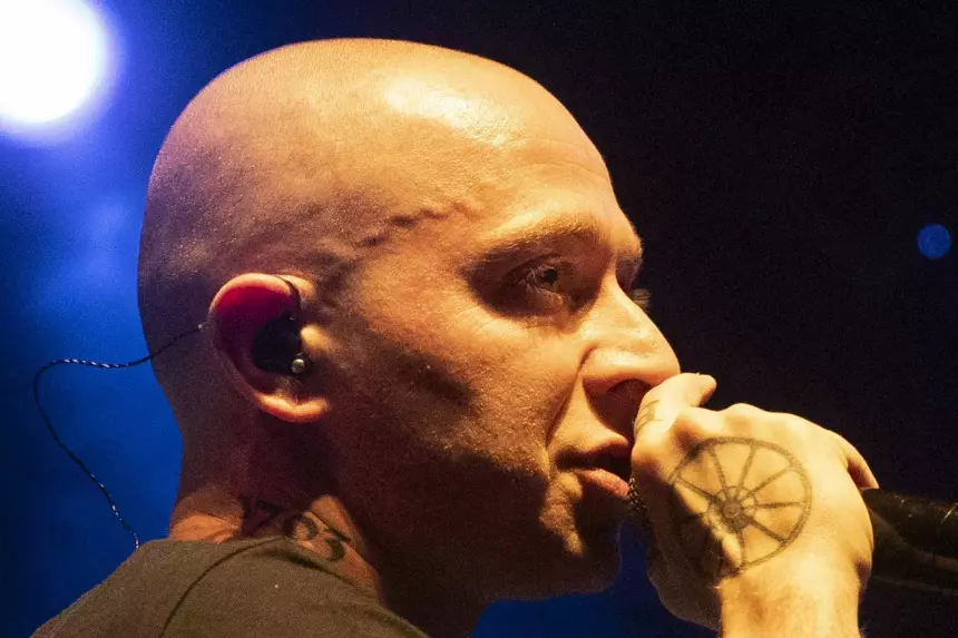 Сбежавший в Лондон рэпер Oxxxymiron* планирует заработать в РФ на своем имени